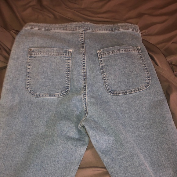 American apparel “ The easy jean “ size Large 🌸 - Picture 5 of 5